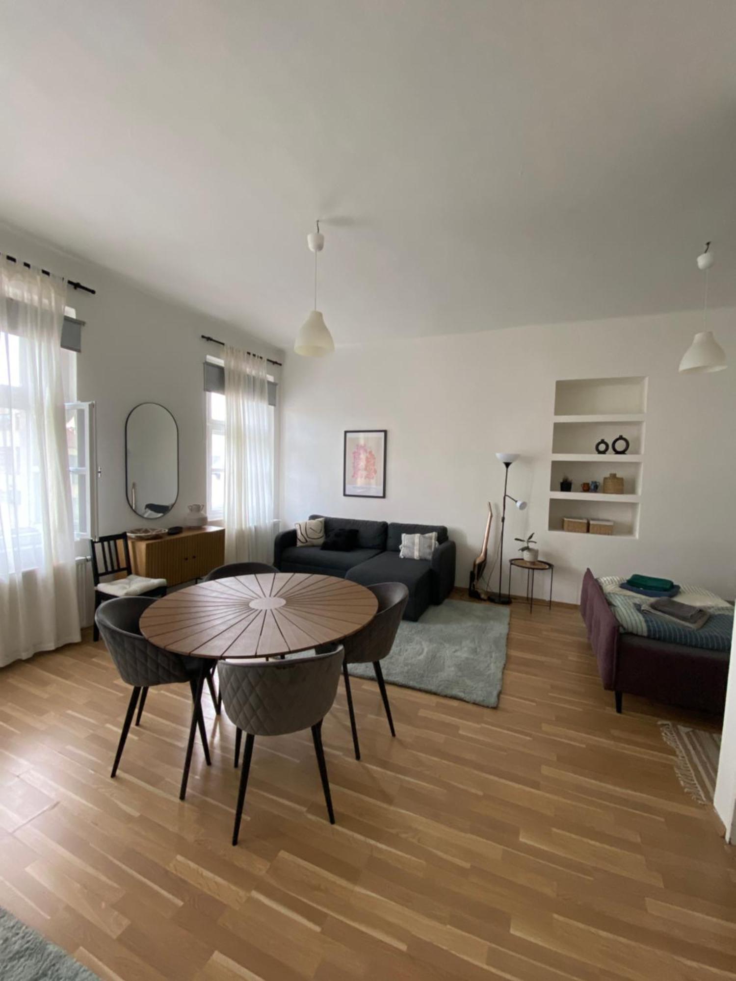 Roomy Apartment Close To Palmovka Prague Luaran gambar
